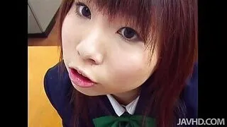 Una colegiala se acuesta con su profesor.