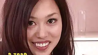 Die freche asiatische Göttin Yabuki genießt ein heißes Dreier-Orgasmusfest!