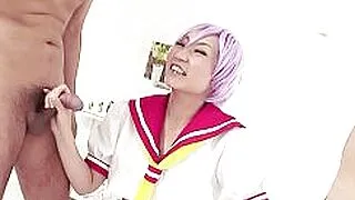 日本娇小cosplay女孩无码三人行（MMF/3P）