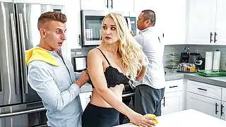 Üvey Annemi İstediğim Zaman Kullanmak - Cncmilf